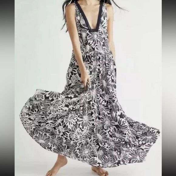Free People Intimately Tiers For You Maxi Dress Size Small - Picture 2 of 9